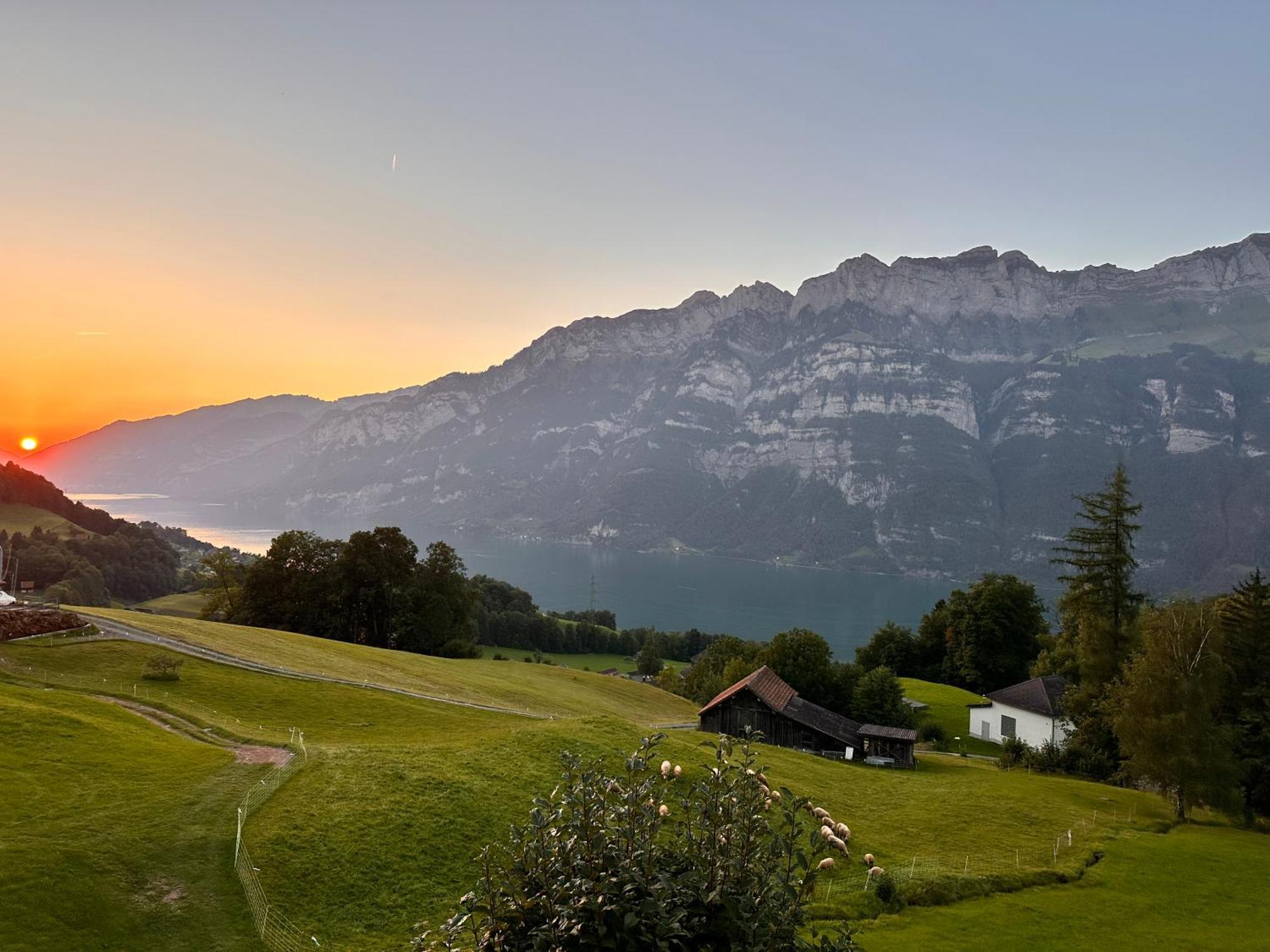 Bijouswiss " Yellow House" Oberterzen 외부 사진