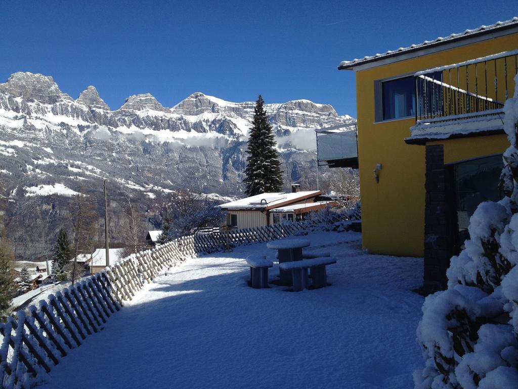 Bijouswiss " Yellow House" Oberterzen 외부 사진